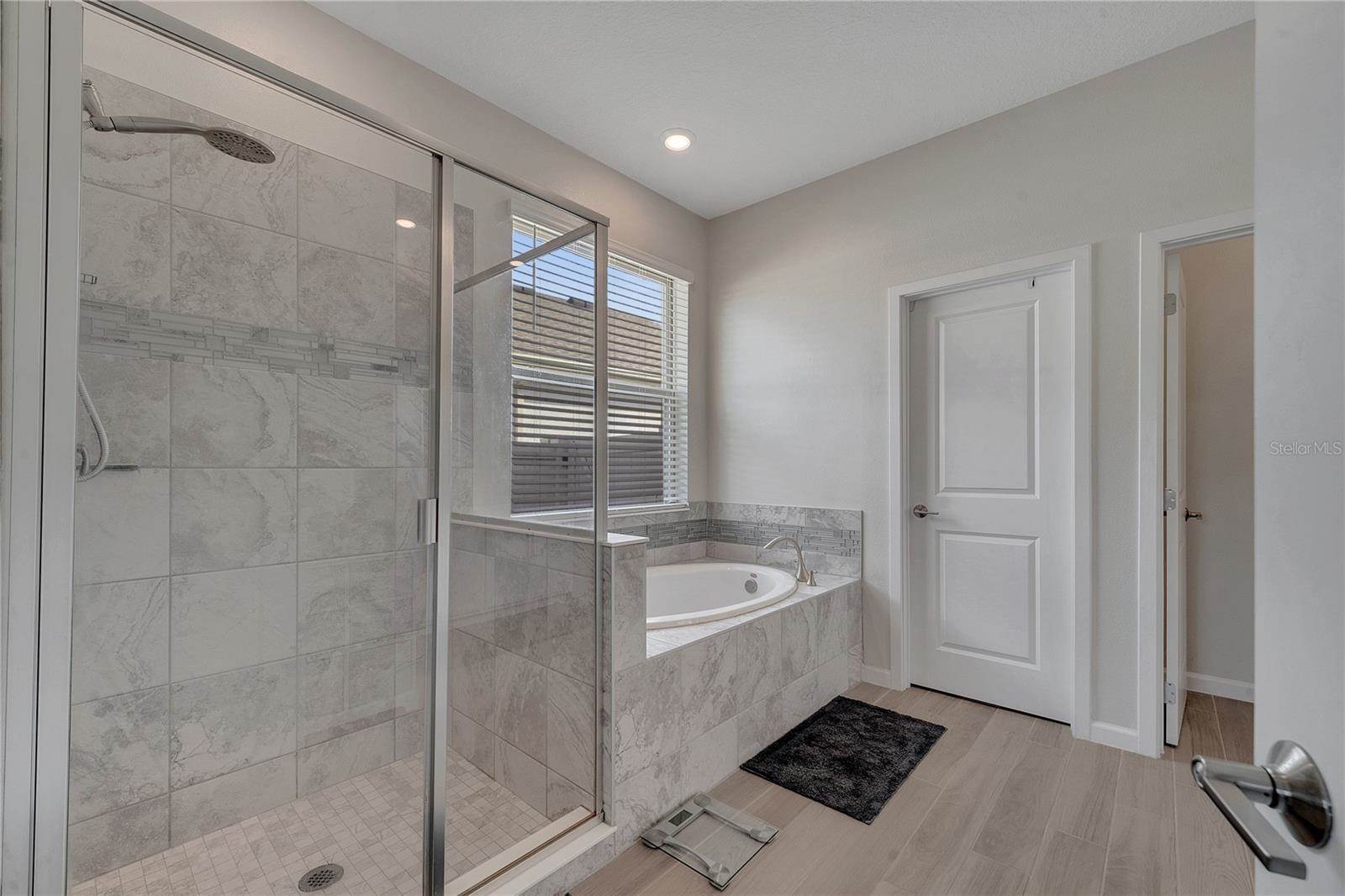 338 Wooded Vine Drive, Winter Springs, FL 32708