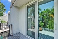 669 Cypress Ln 29B, Wilton Manors, FL 33305