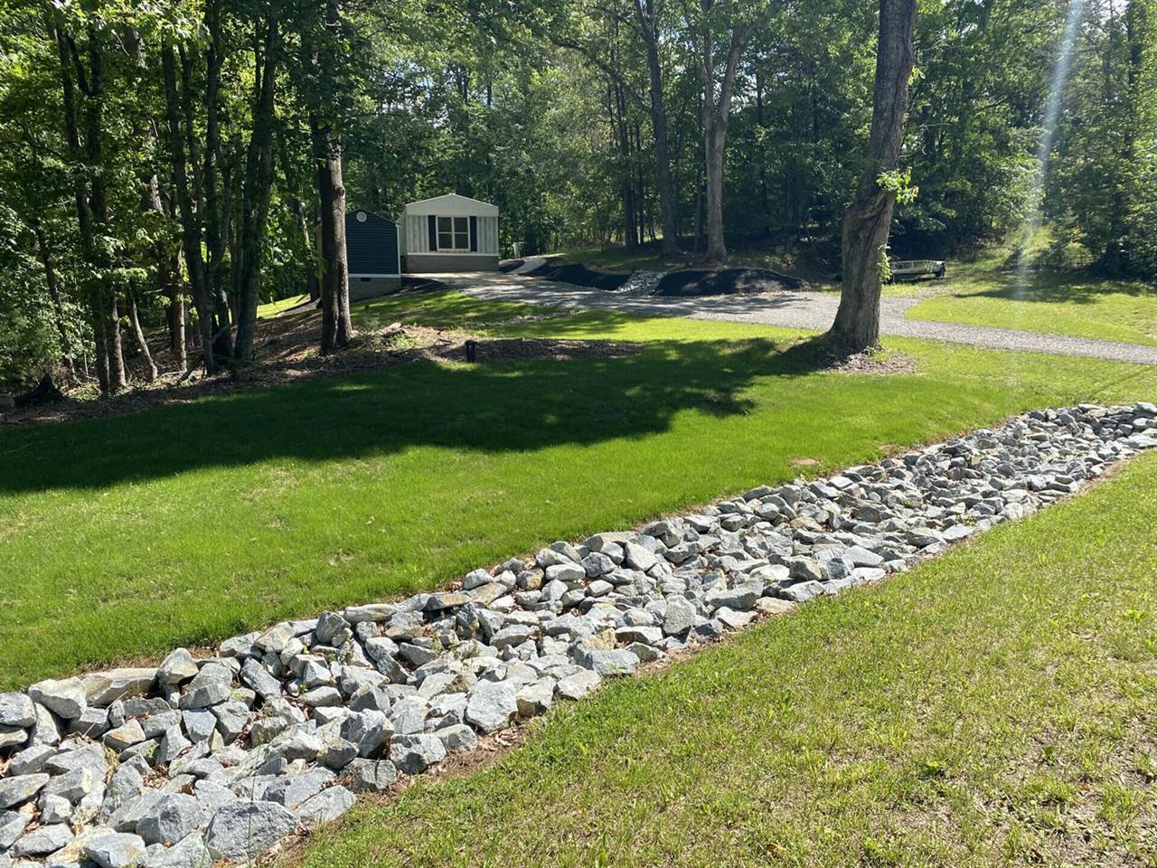 9 Blueberry Ln, Hardy, VA 24101