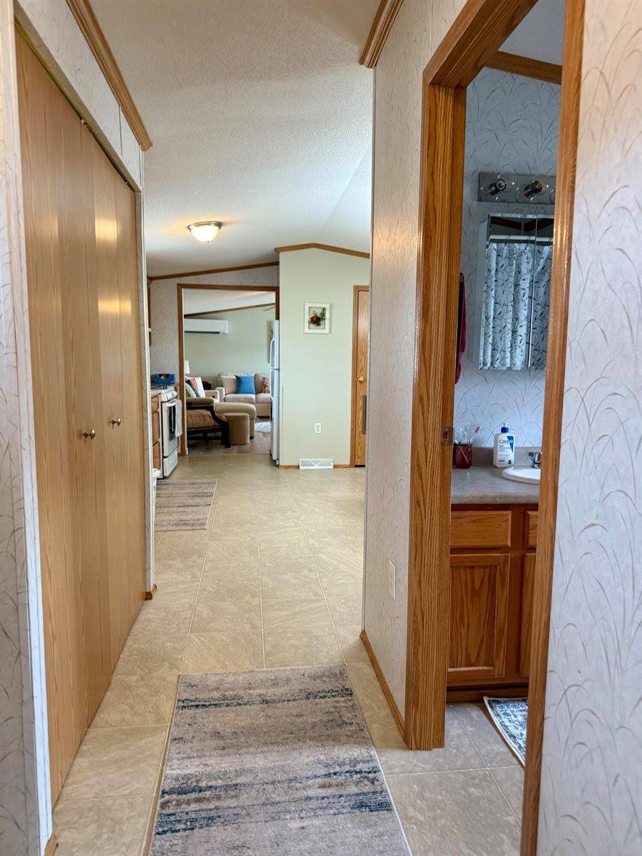 9 L Street, Bangor, ME 04401