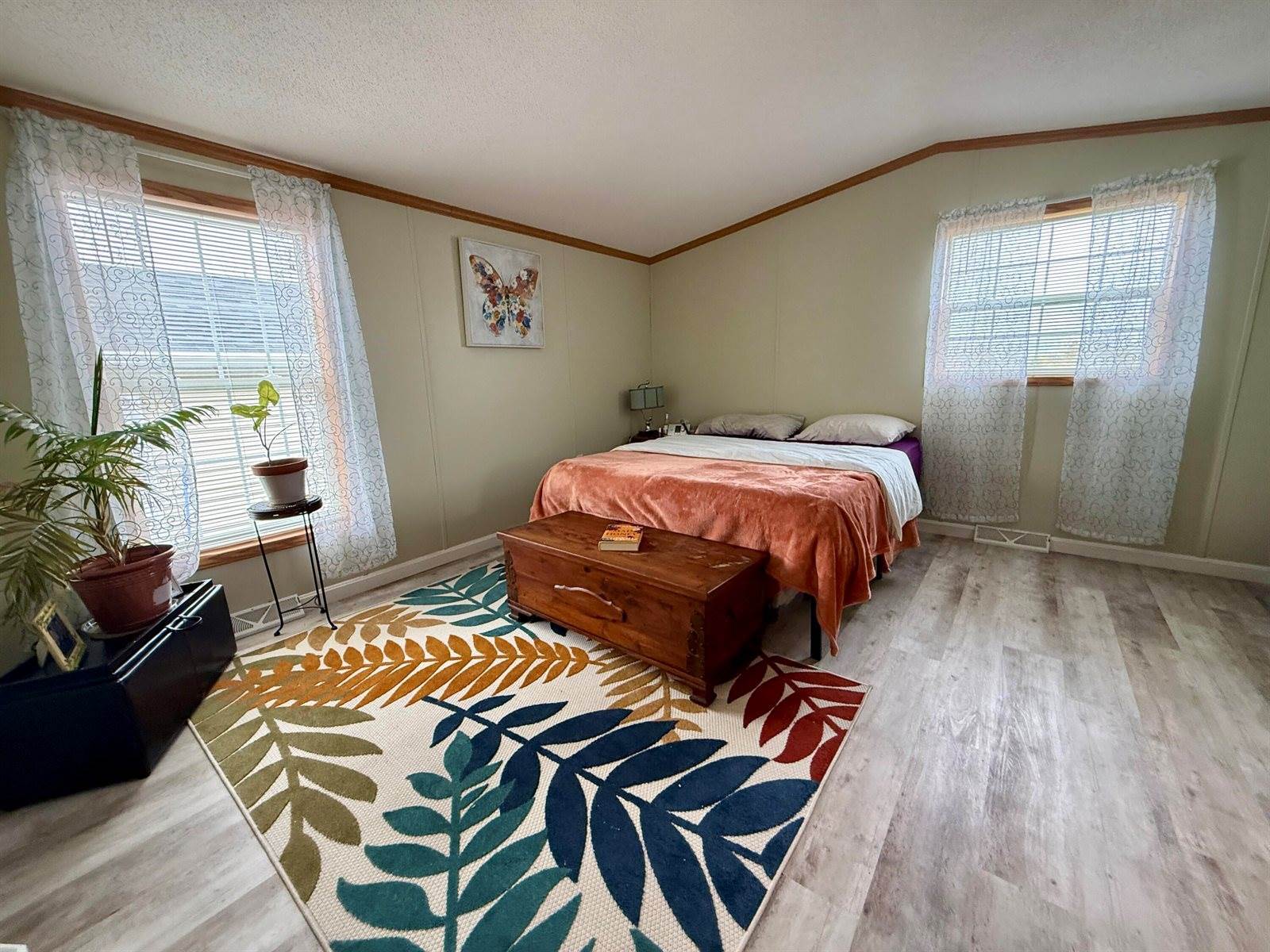 9 L Street, Bangor, ME 04401