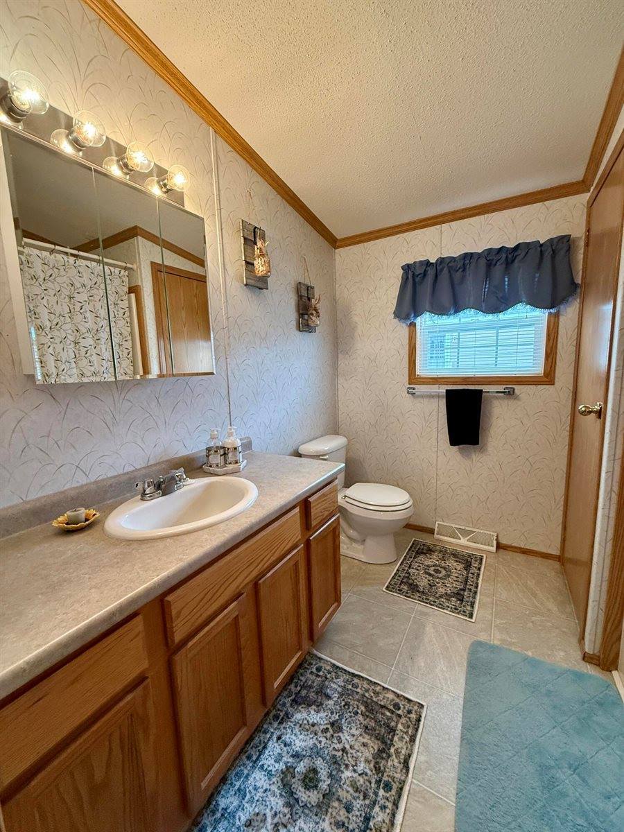 9 L Street, Bangor, ME 04401