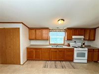 9 L Street, Bangor, ME 04401