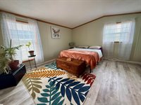 9 L Street, Bangor, ME 04401