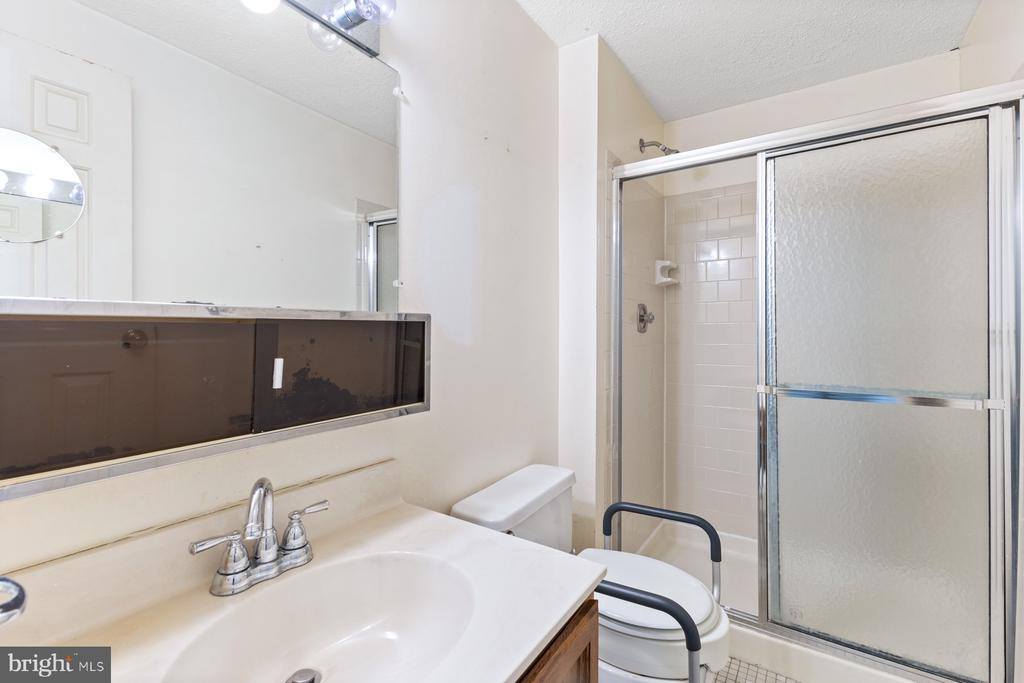 11337 Baroque Road, Silver Spring, MD 20901