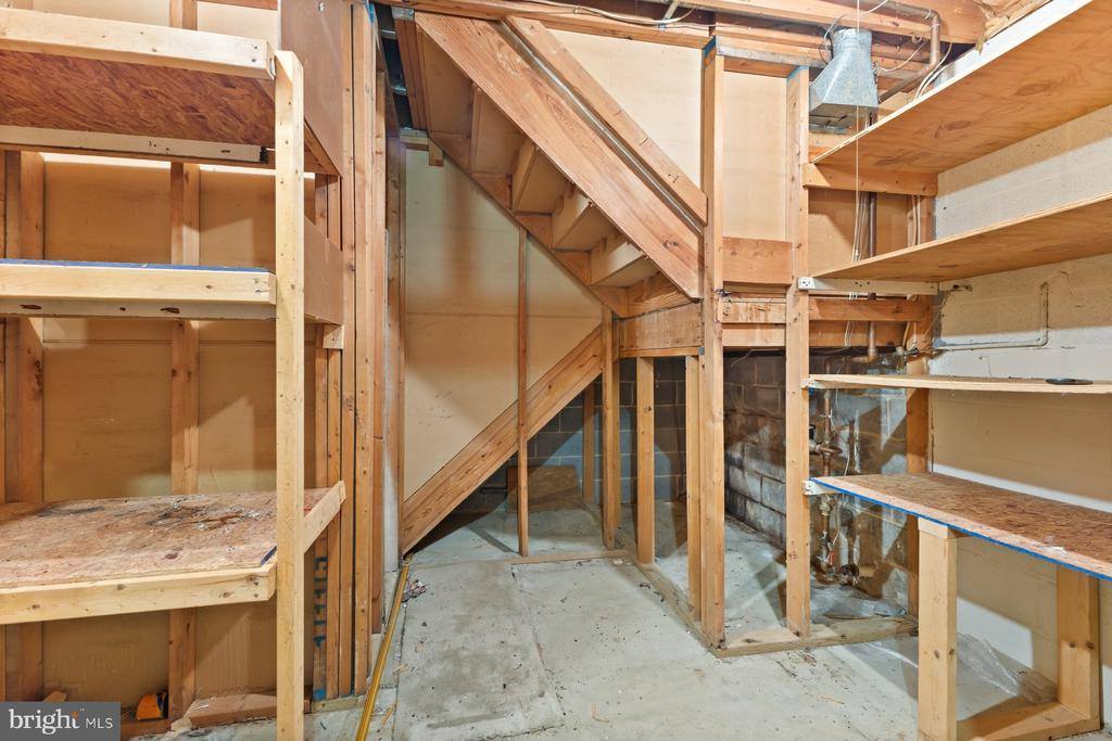 11337 Baroque Road, Silver Spring, MD 20901