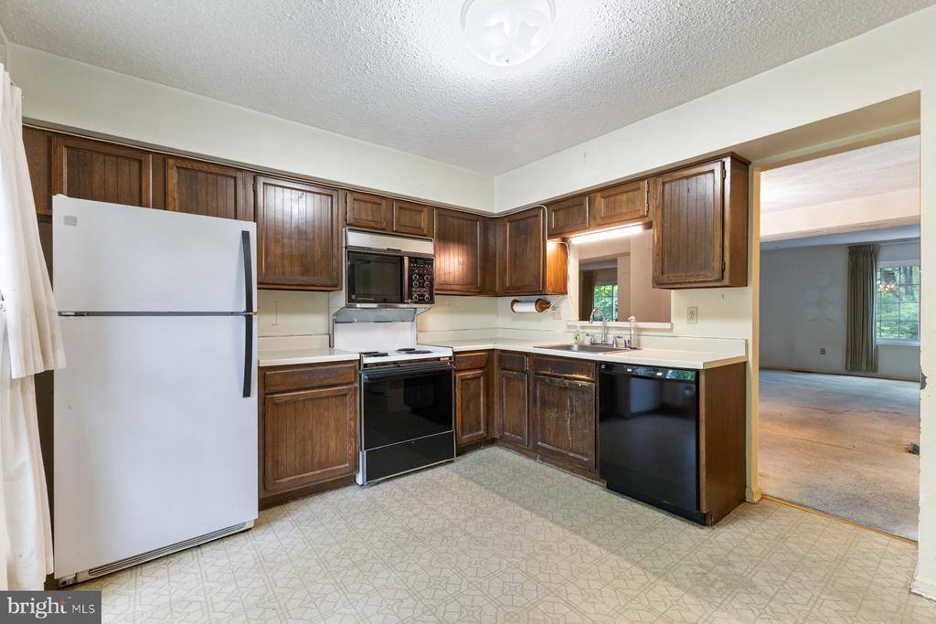 11337 Baroque Road, Silver Spring, MD 20901