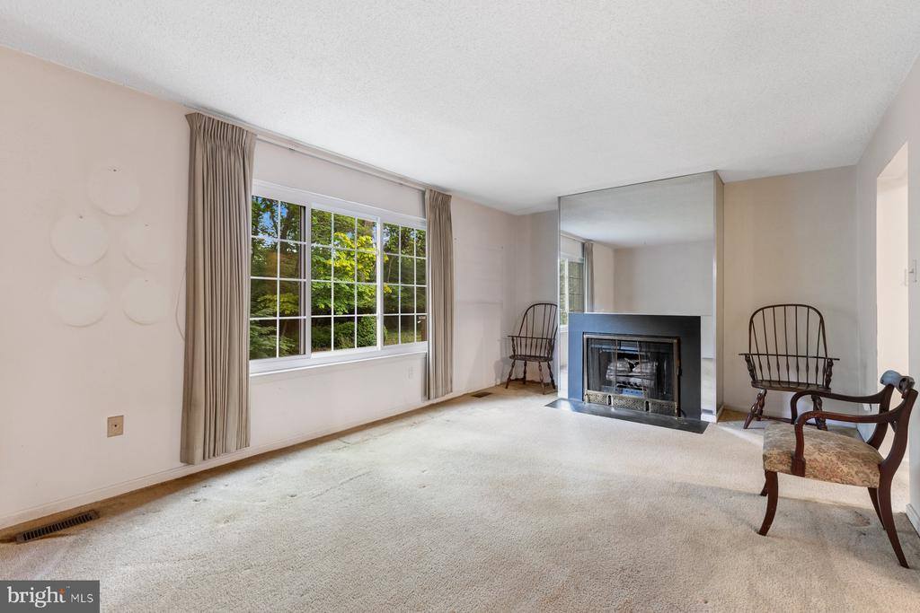 11337 Baroque Road, Silver Spring, MD 20901