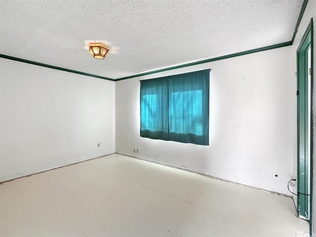 3515 Lupine Dr, winnemucca, NV 89445