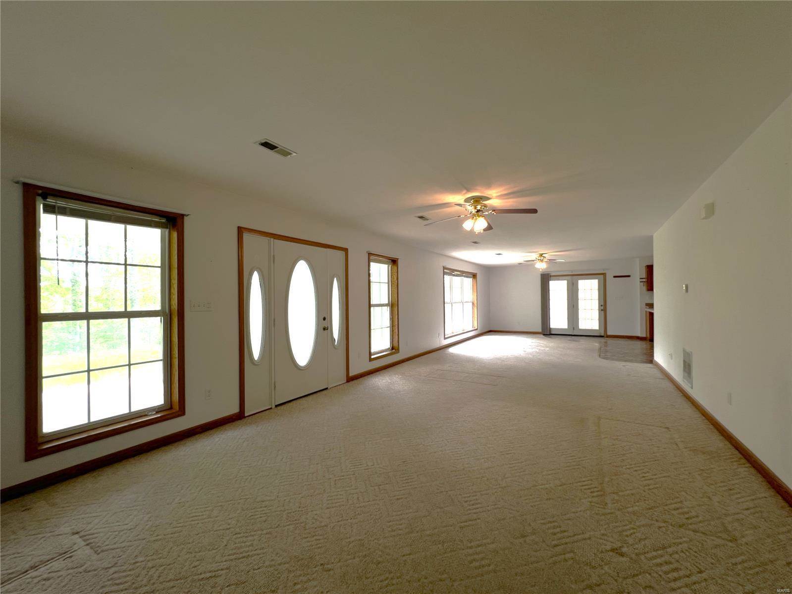 8 Highway K, Iberia, MO 65486