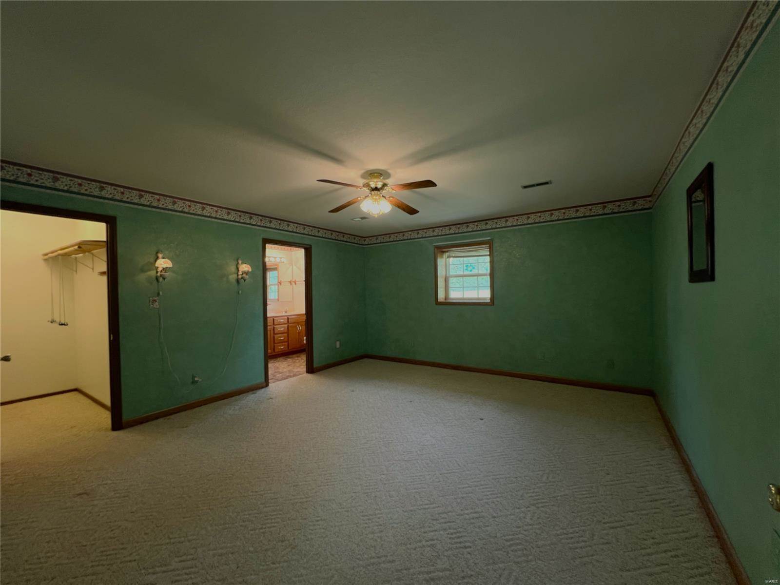 8 Highway K, Iberia, MO 65486