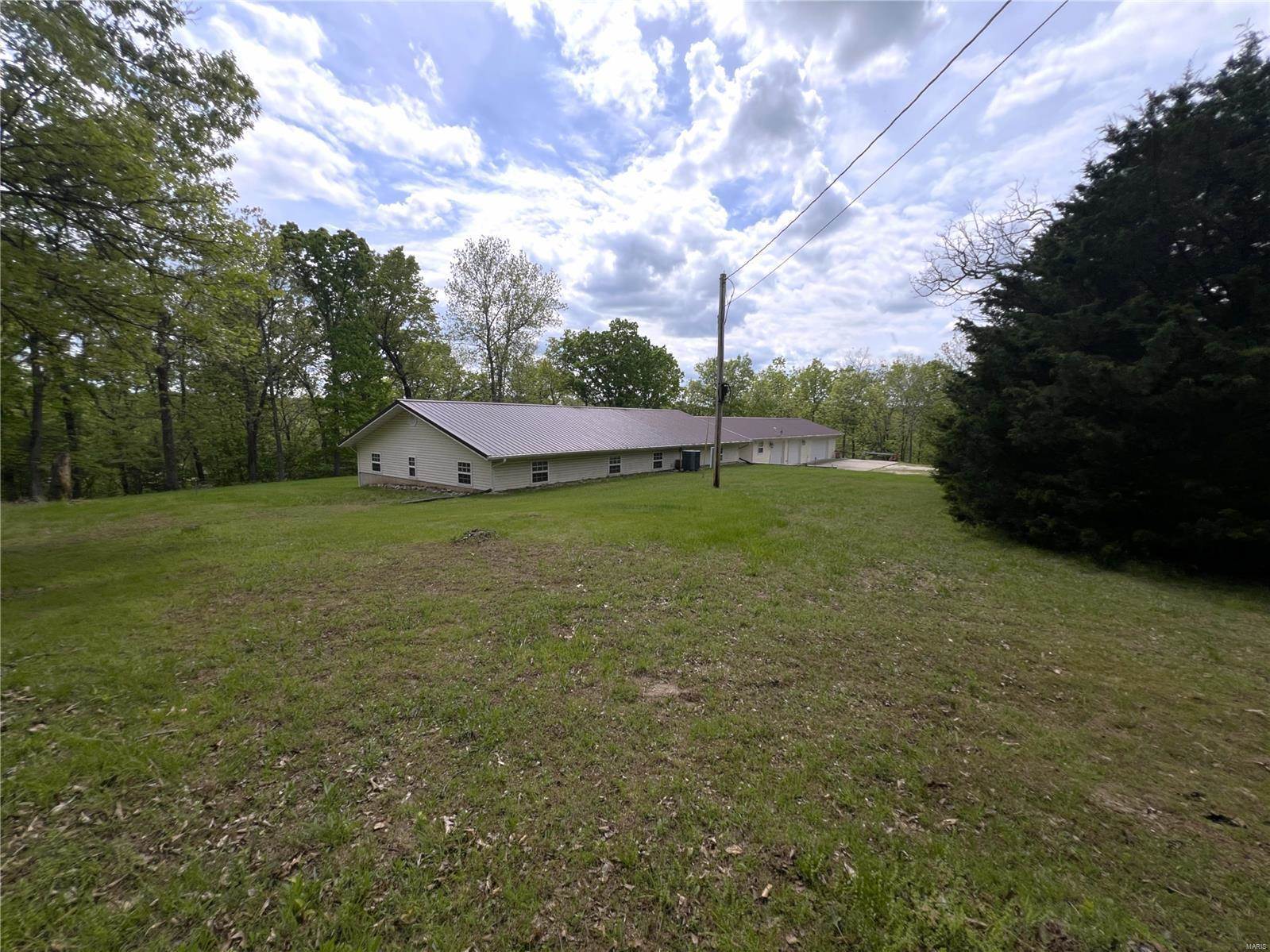 8 Highway K, Iberia, MO 65486