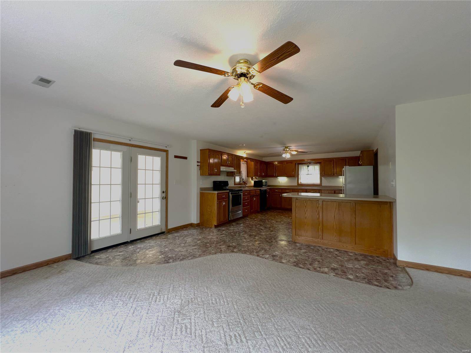 8 Highway K, Iberia, MO 65486