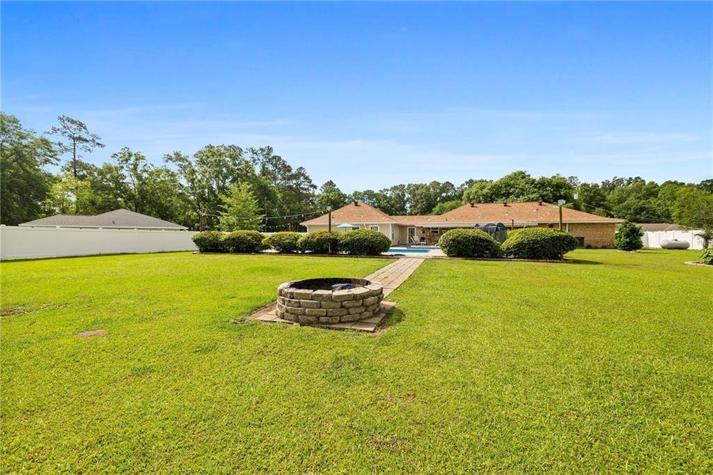 11095 Terri Drive, Hammond, LA 70403