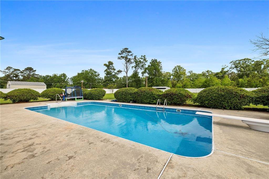 11095 Terri Drive, Hammond, LA 70403