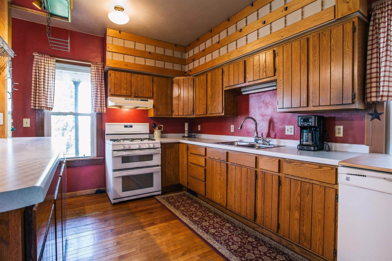 N6060 County Road K, Neillsville, WI 54456