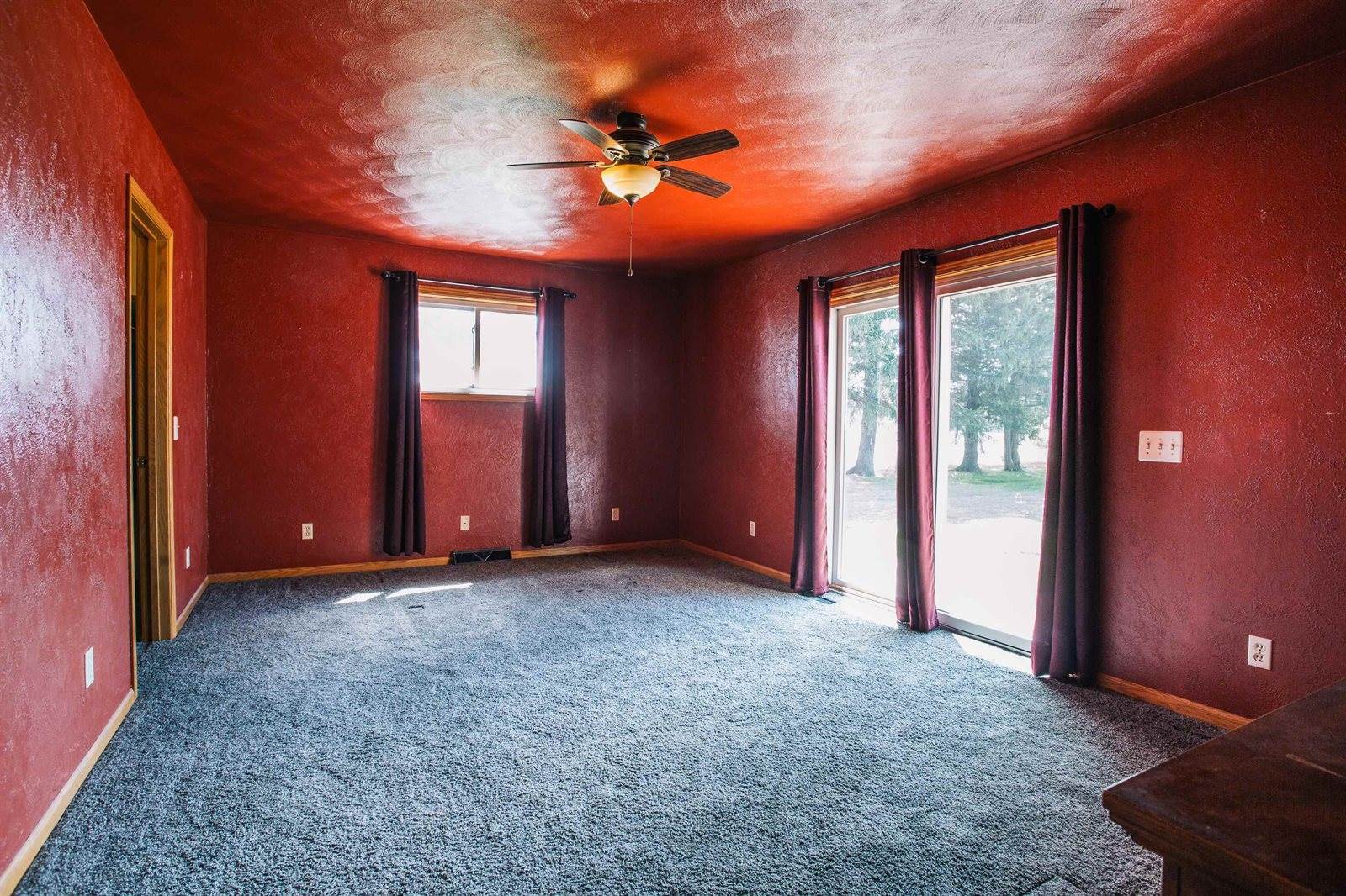 N6060 County Road K, Neillsville, WI 54456