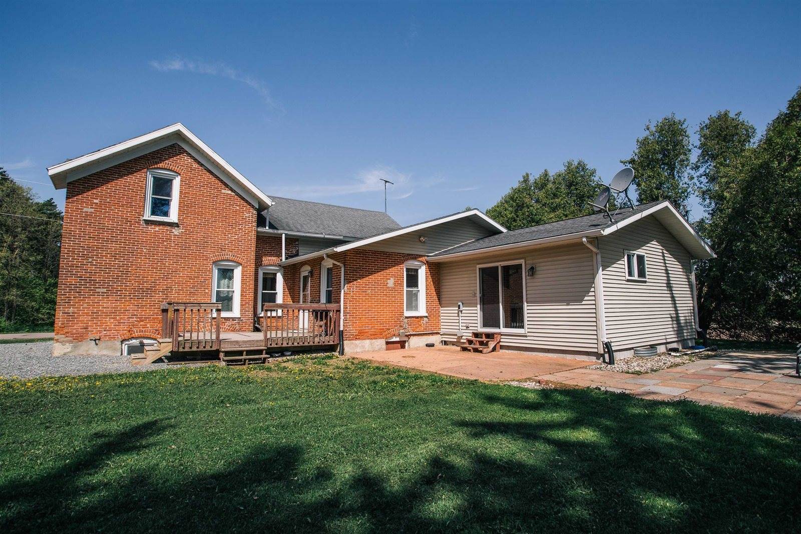 N6060 County Road K, Neillsville, WI 54456