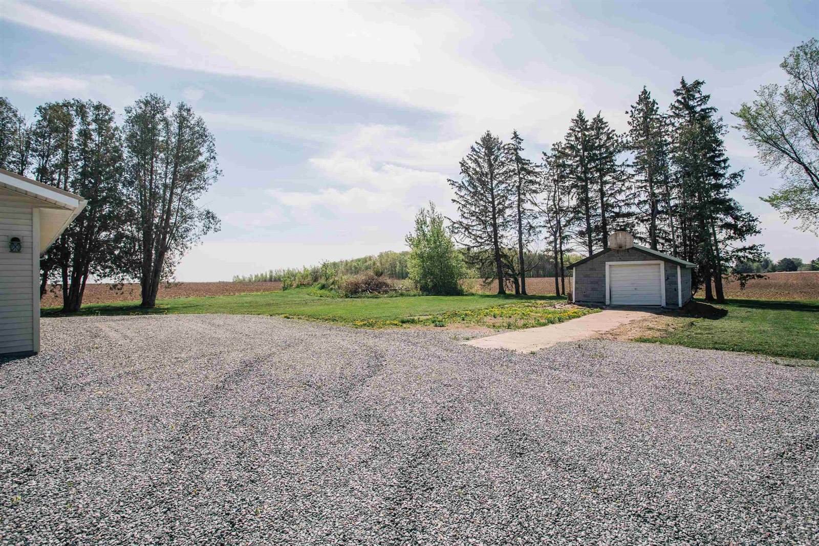 N6060 County Road K, Neillsville, WI 54456