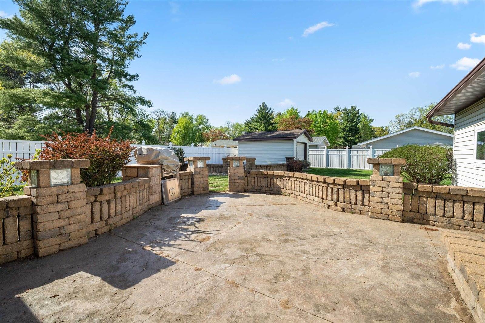 1820 Sampson Street, Wisconsin Rapids, WI 54494