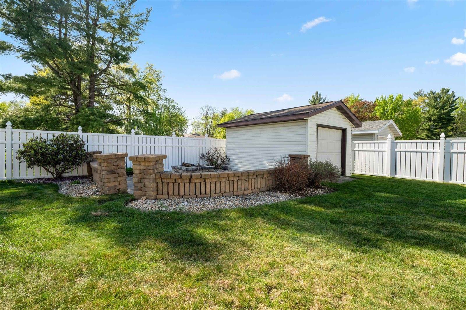 1820 Sampson Street, Wisconsin Rapids, WI 54494