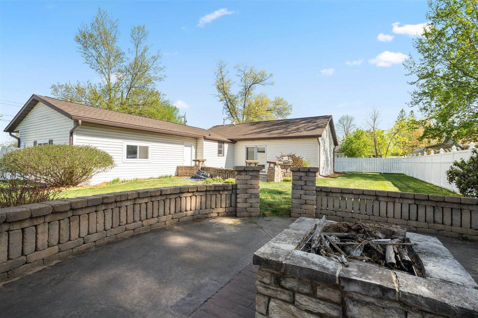 1820 Sampson Street, Wisconsin Rapids, WI 54494