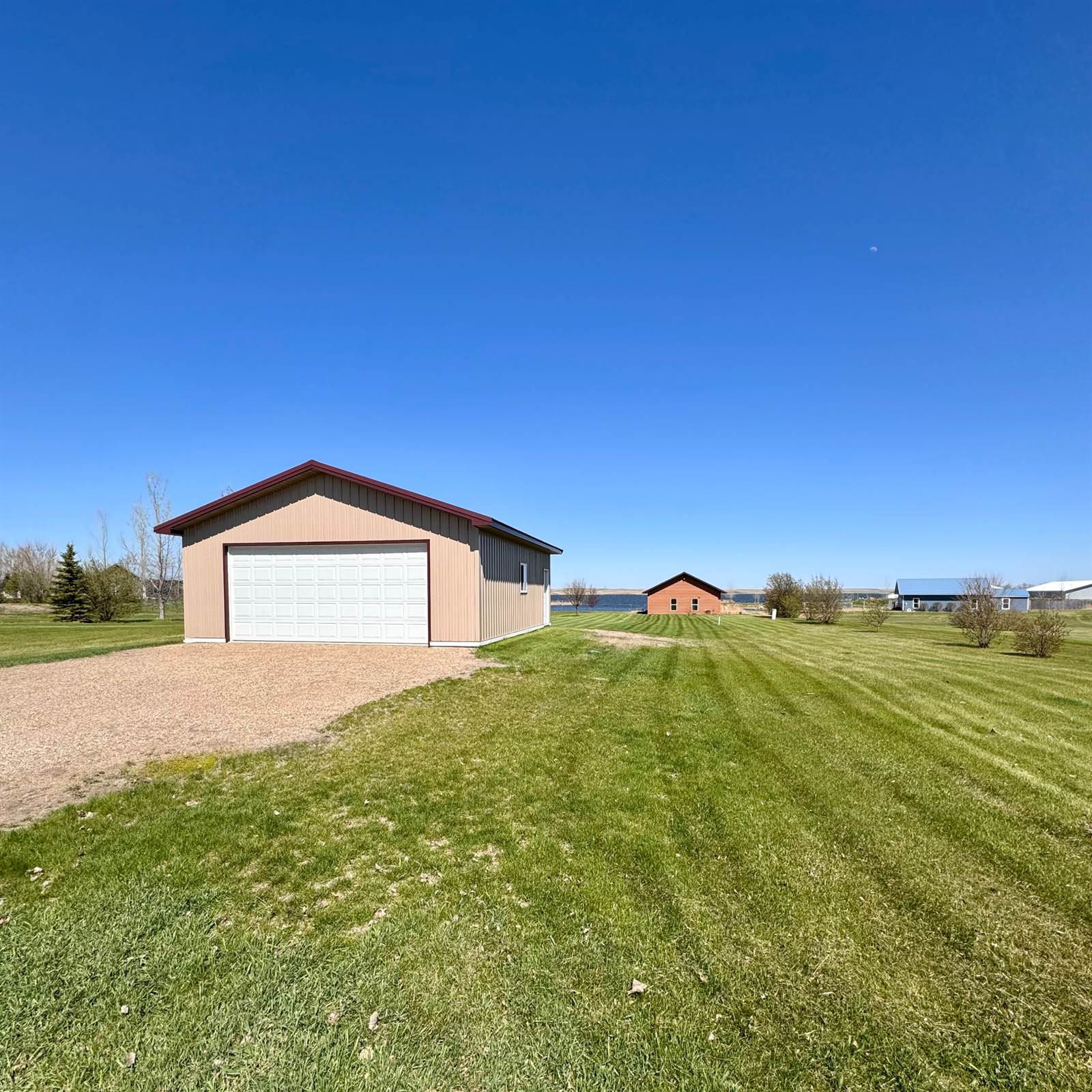 4381 Perch Cicle, Wishek, ND 58495