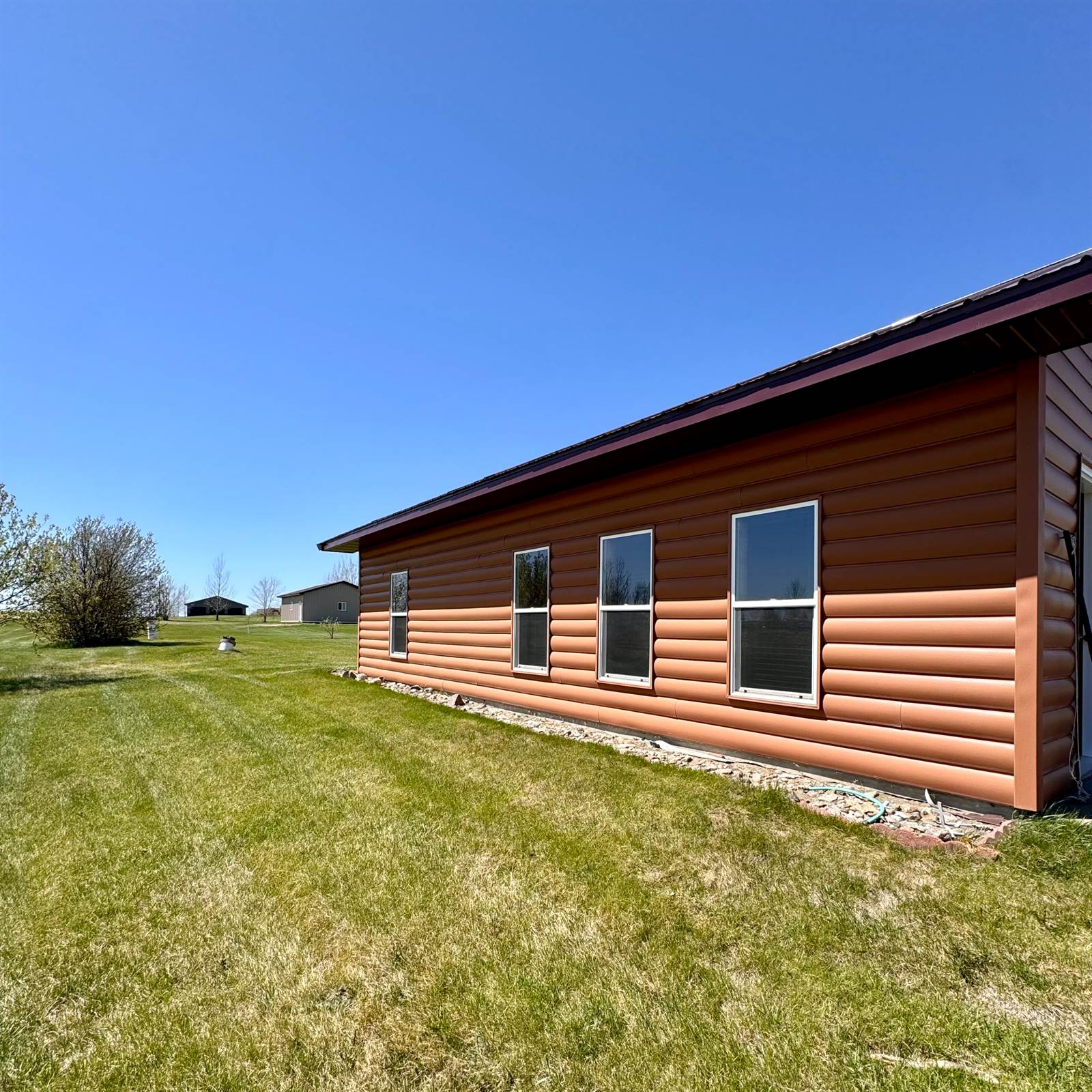 4381 Perch Cicle, Wishek, ND 58495