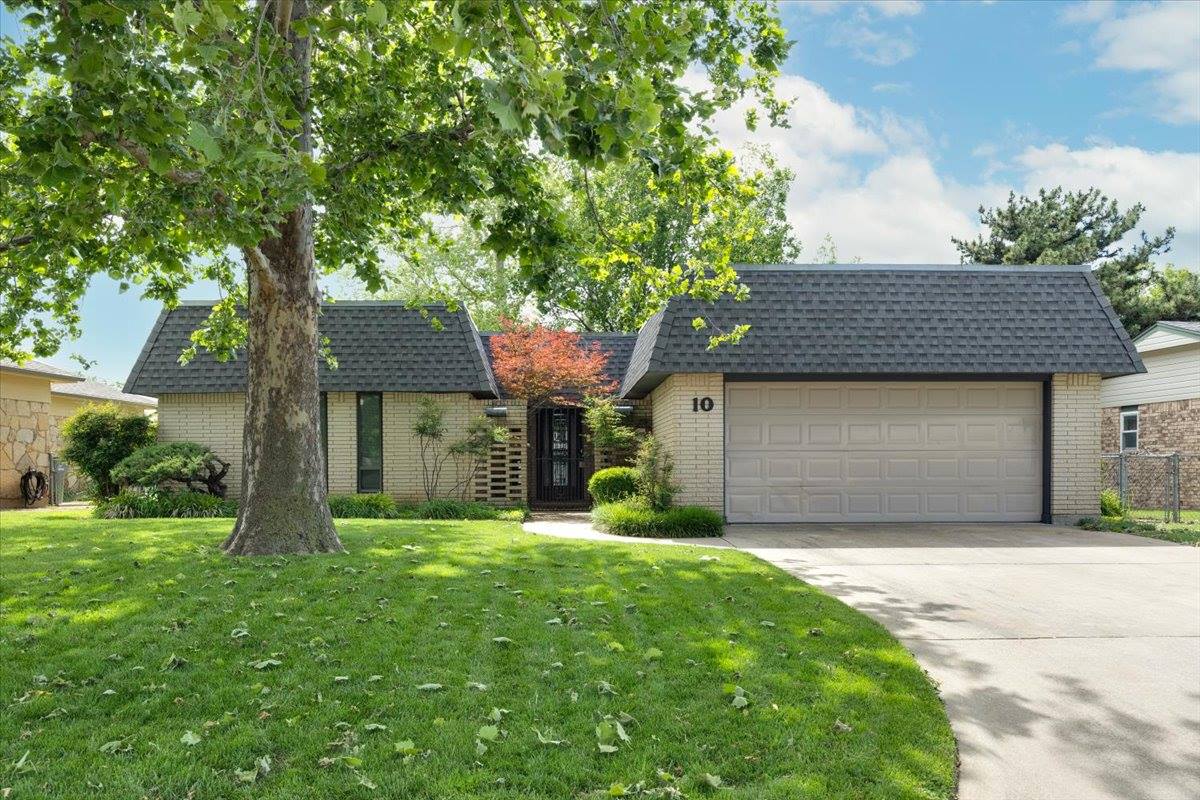 10 NW Compass, Lawton, OK 73505