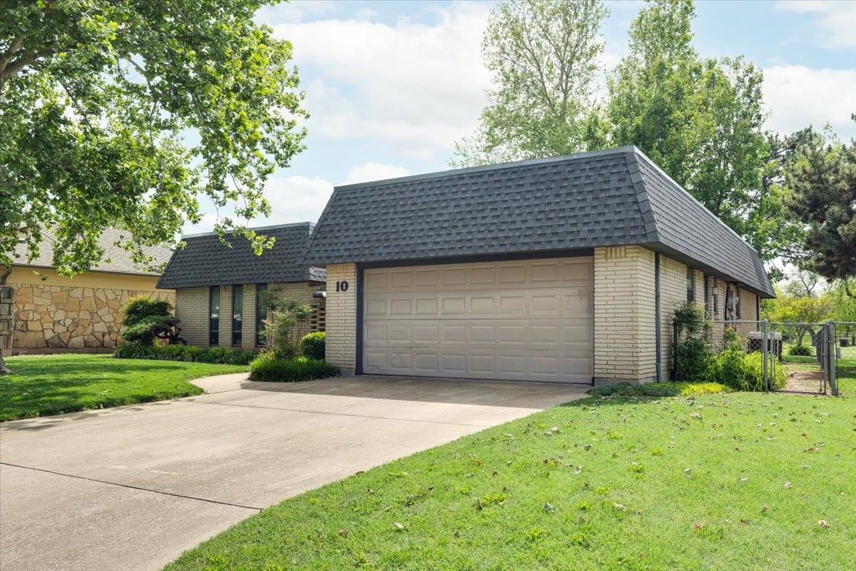10 NW Compass, Lawton, OK 73505