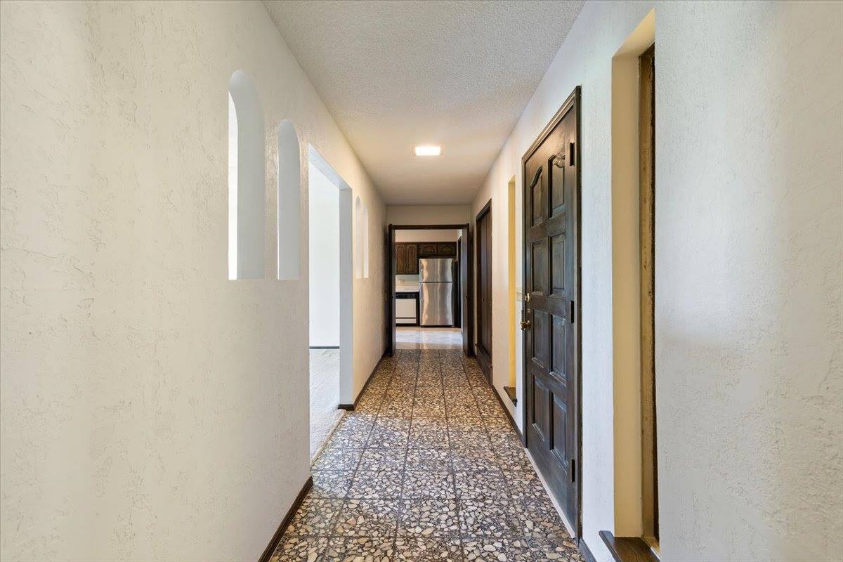 10 NW Compass, Lawton, OK 73505