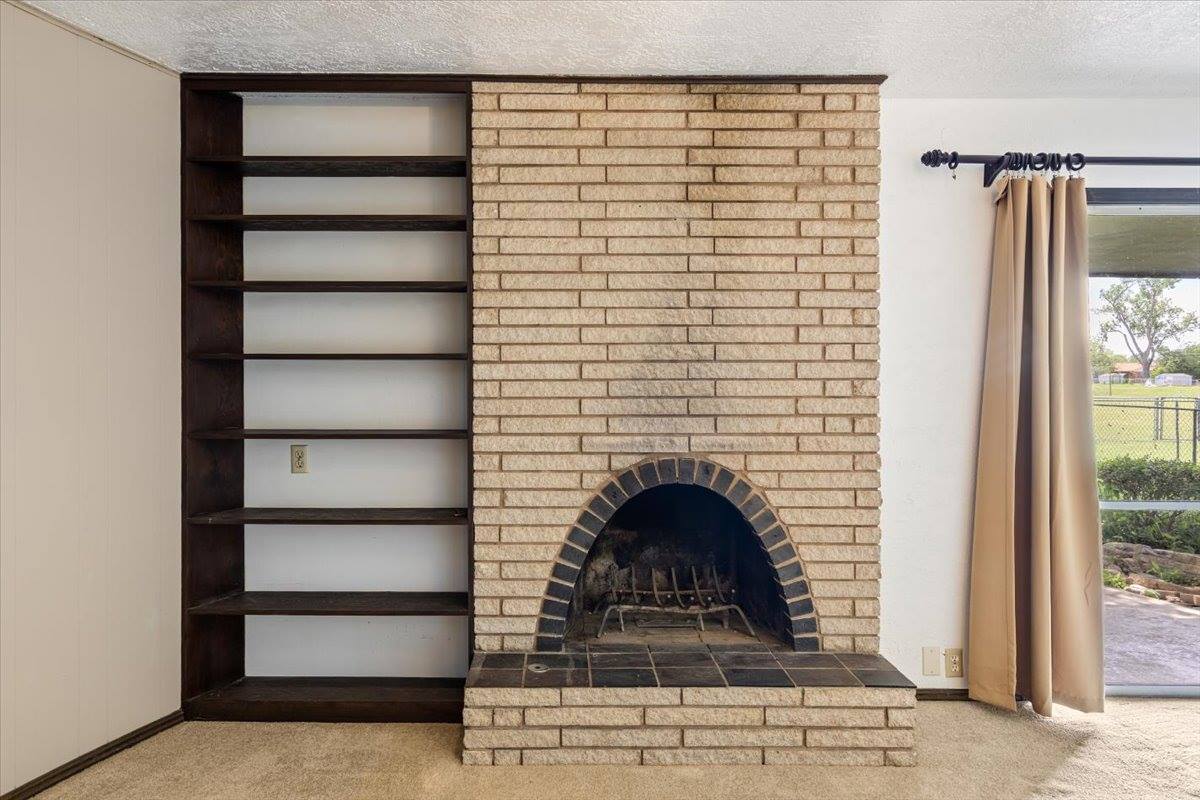 10 NW Compass, Lawton, OK 73505