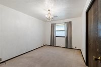 10 NW Compass, Lawton, OK 73505