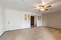 10 NW Compass, Lawton, OK 73505