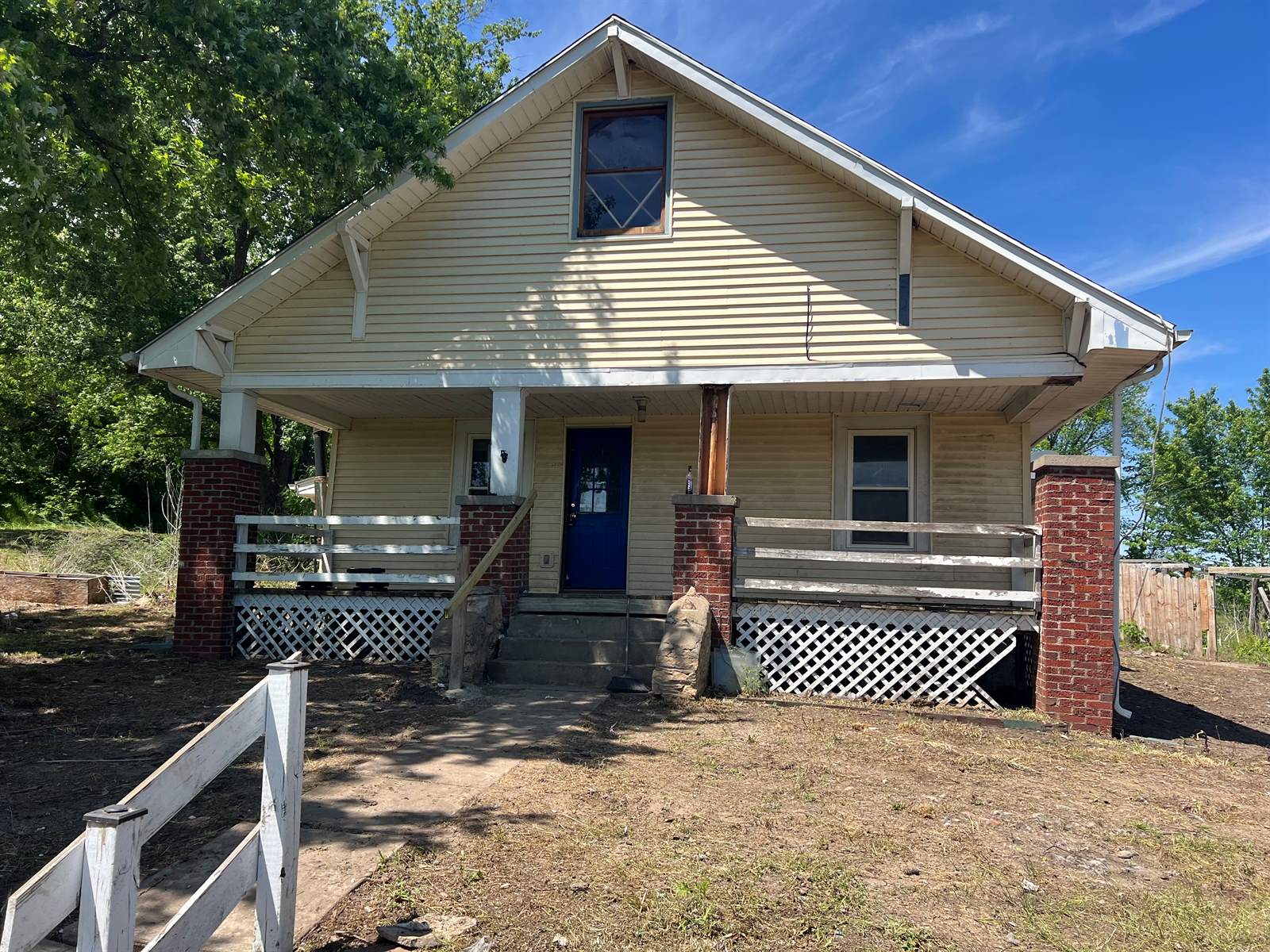 28226 231st St, Easton, KS 66020