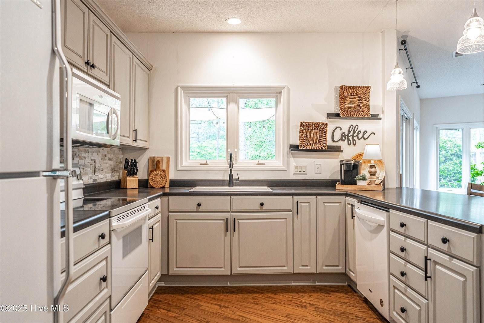 15 Windsong Place, Whispering Pines, NC 28327