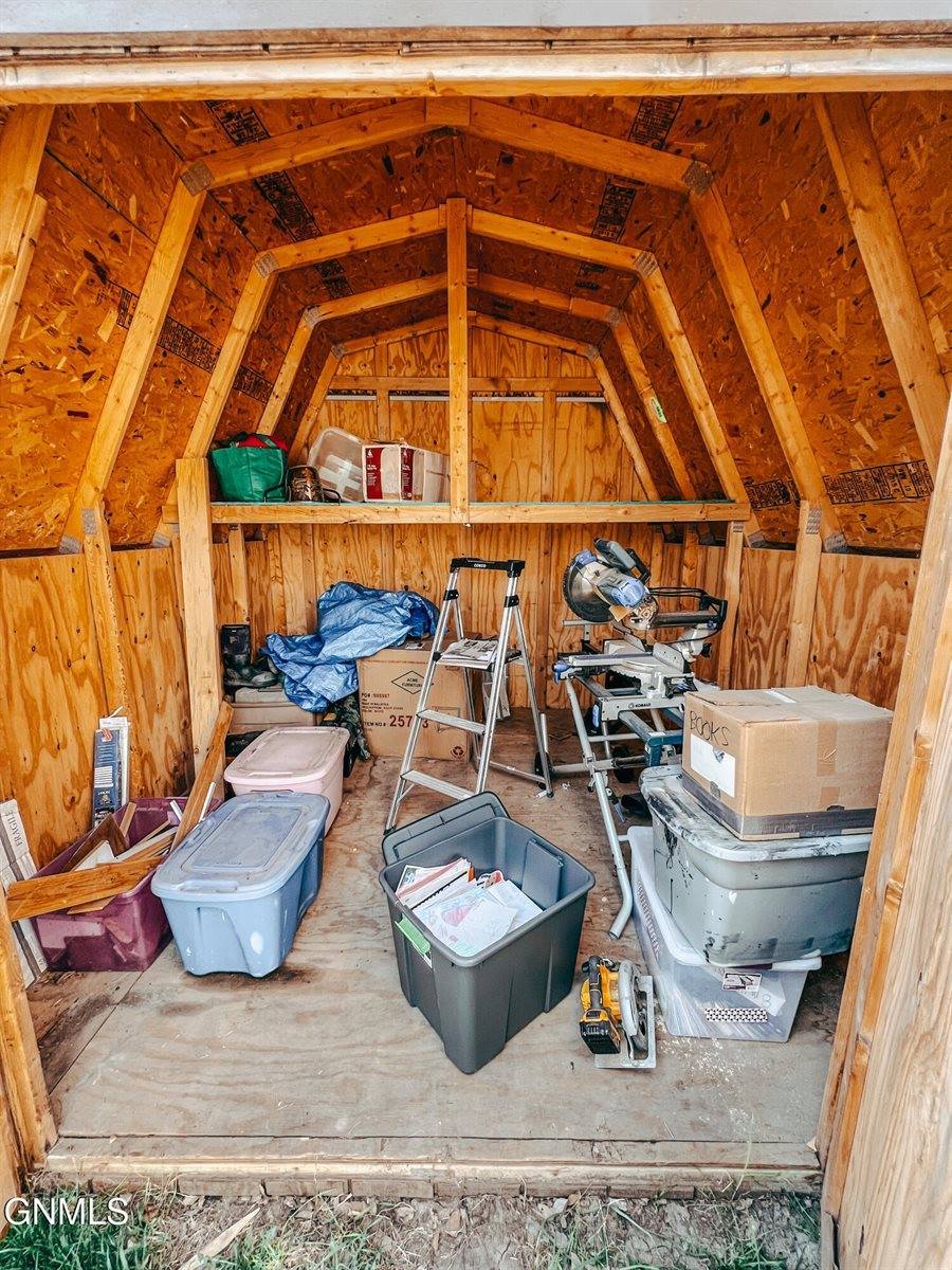 819 2nd Avenue East, Williston, ND 58801