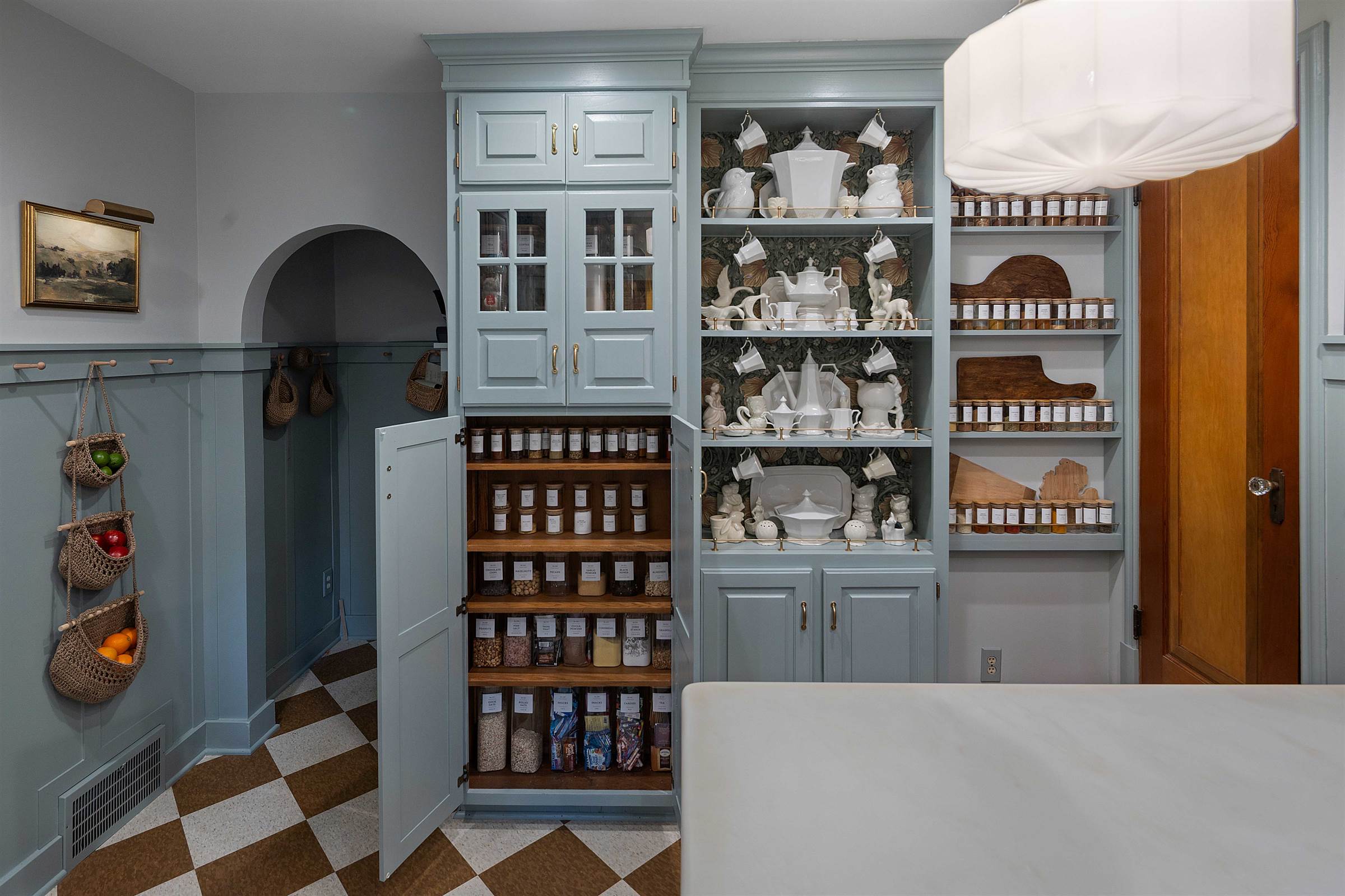 908 SW Iskagna Drive, Knoxville, TN 37919