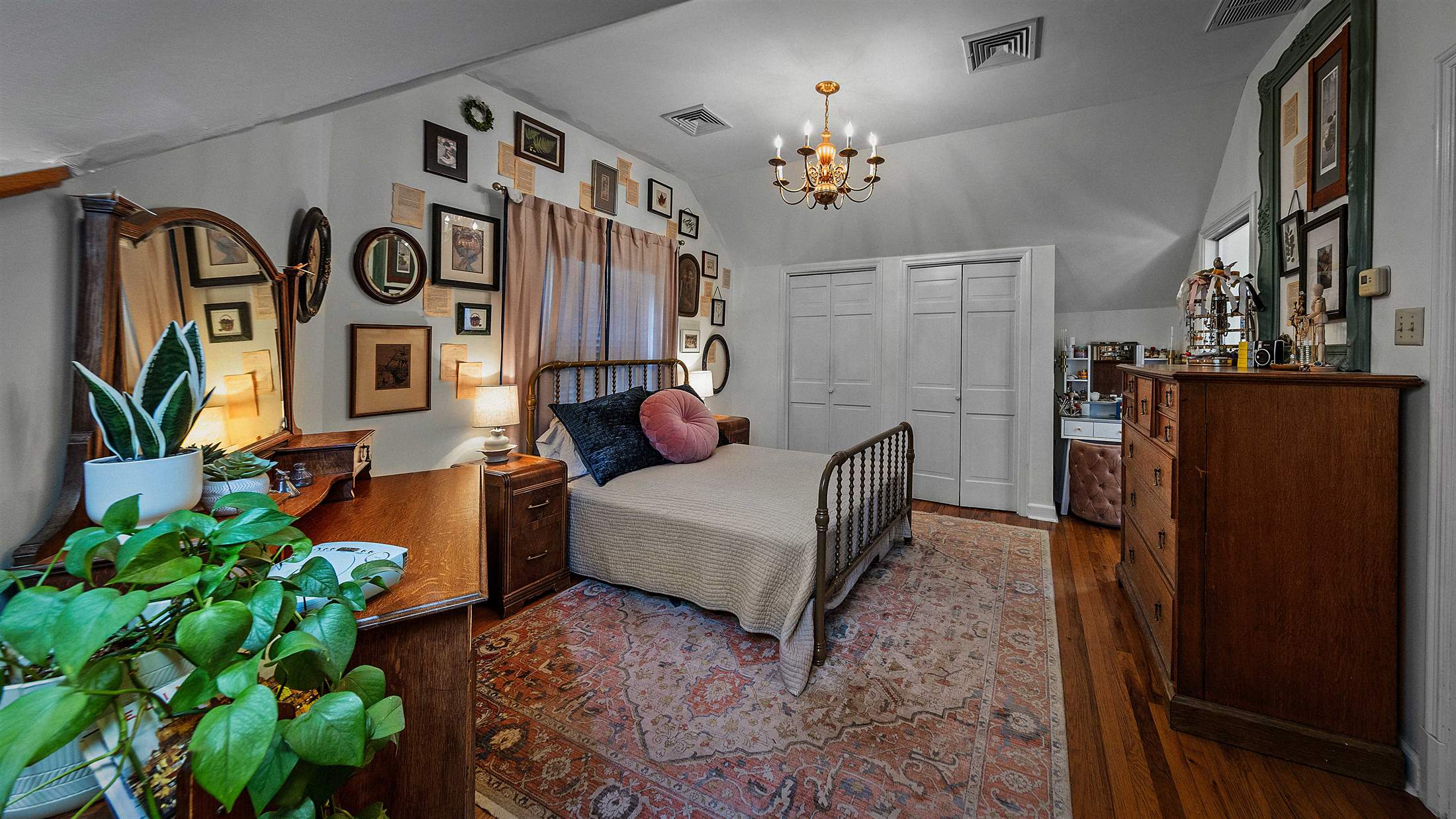 908 SW Iskagna Drive, Knoxville, TN 37919