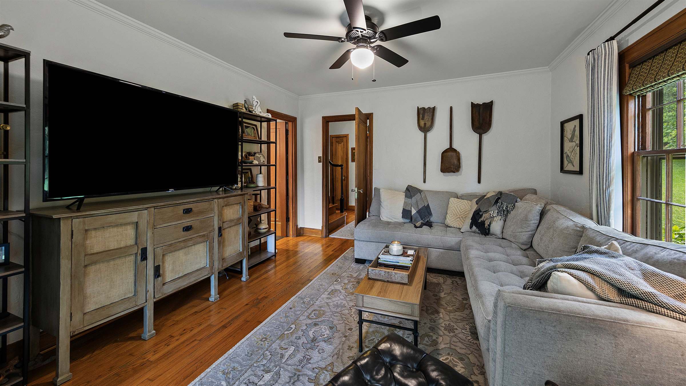 908 SW Iskagna Drive, Knoxville, TN 37919