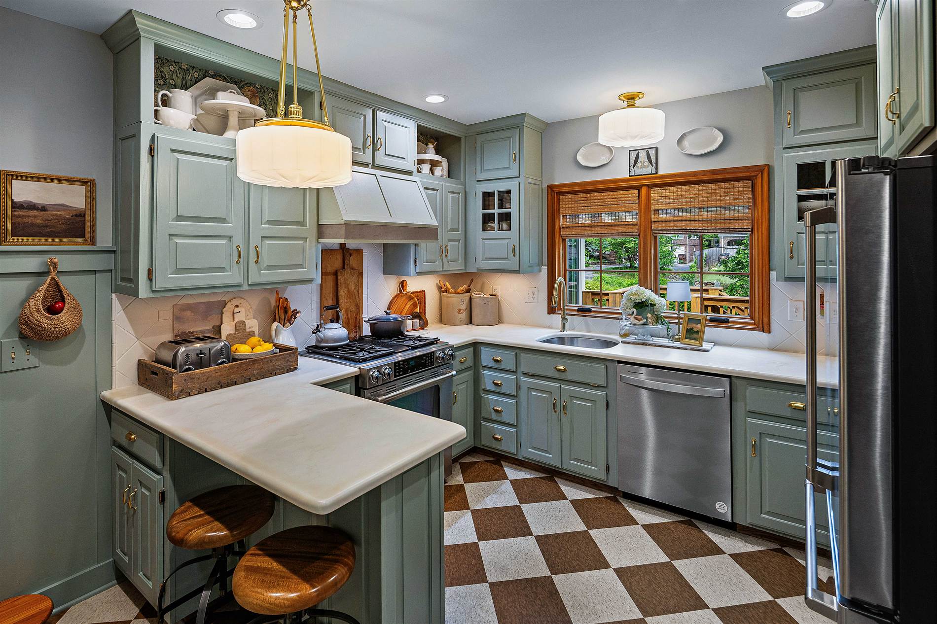 908 SW Iskagna Drive, Knoxville, TN 37919