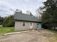 21 Smart Estates Drive, Lee, ME 04455