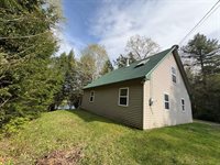 21 Smart Estates Drive, Lee, ME 04455