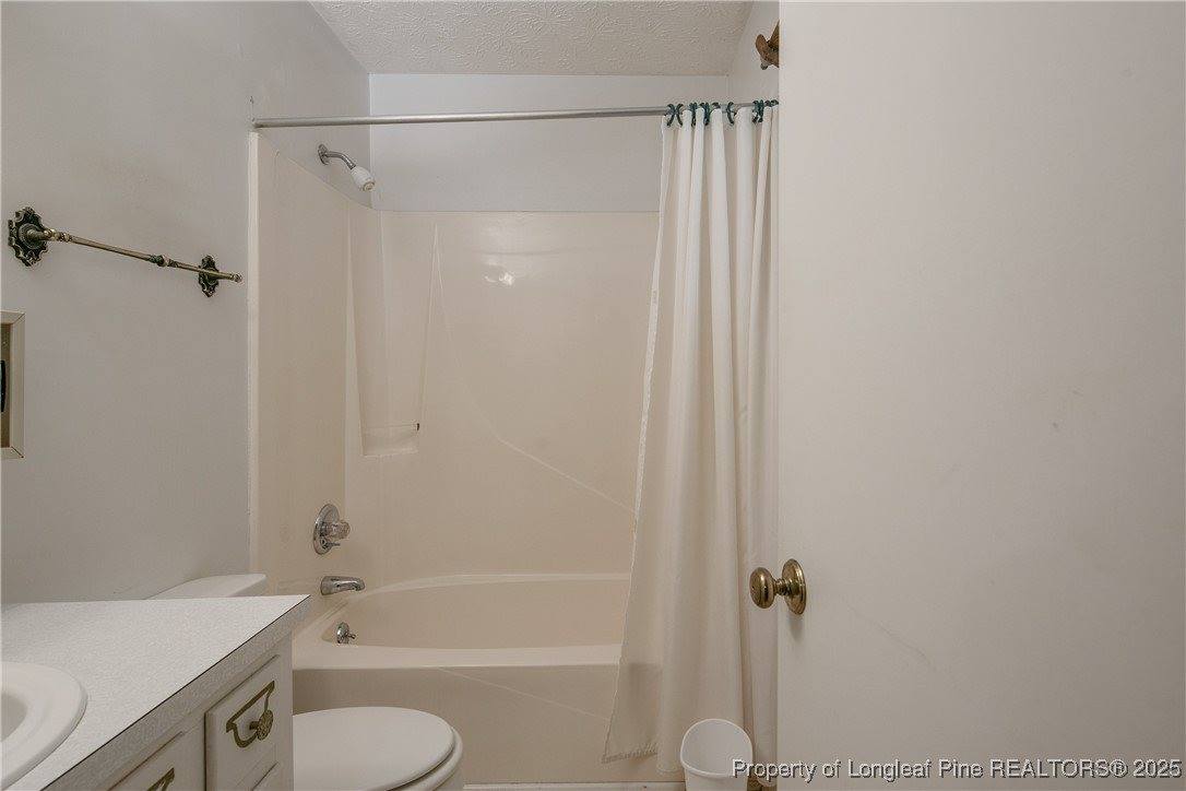 2530 Adkins Hill Drive, Fayetteville, NC 28306