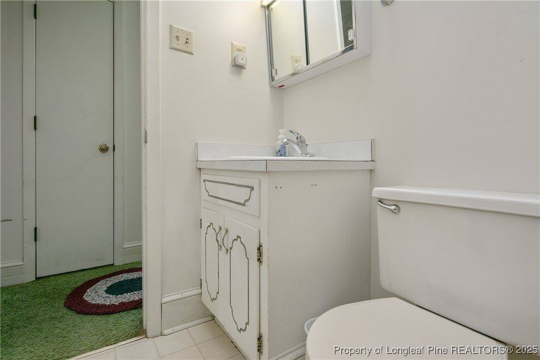 2530 Adkins Hill Drive, Fayetteville, NC 28306