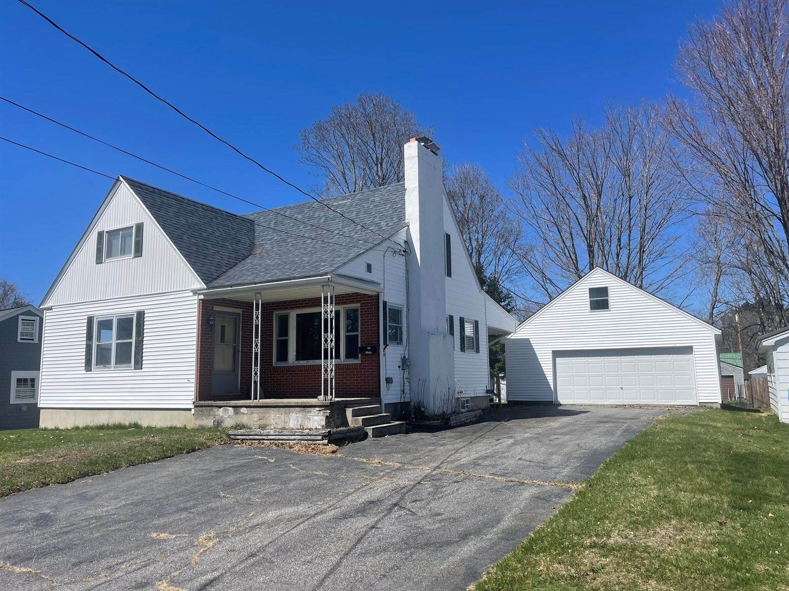 34 Maple Street, East Millinocket, ME 04430