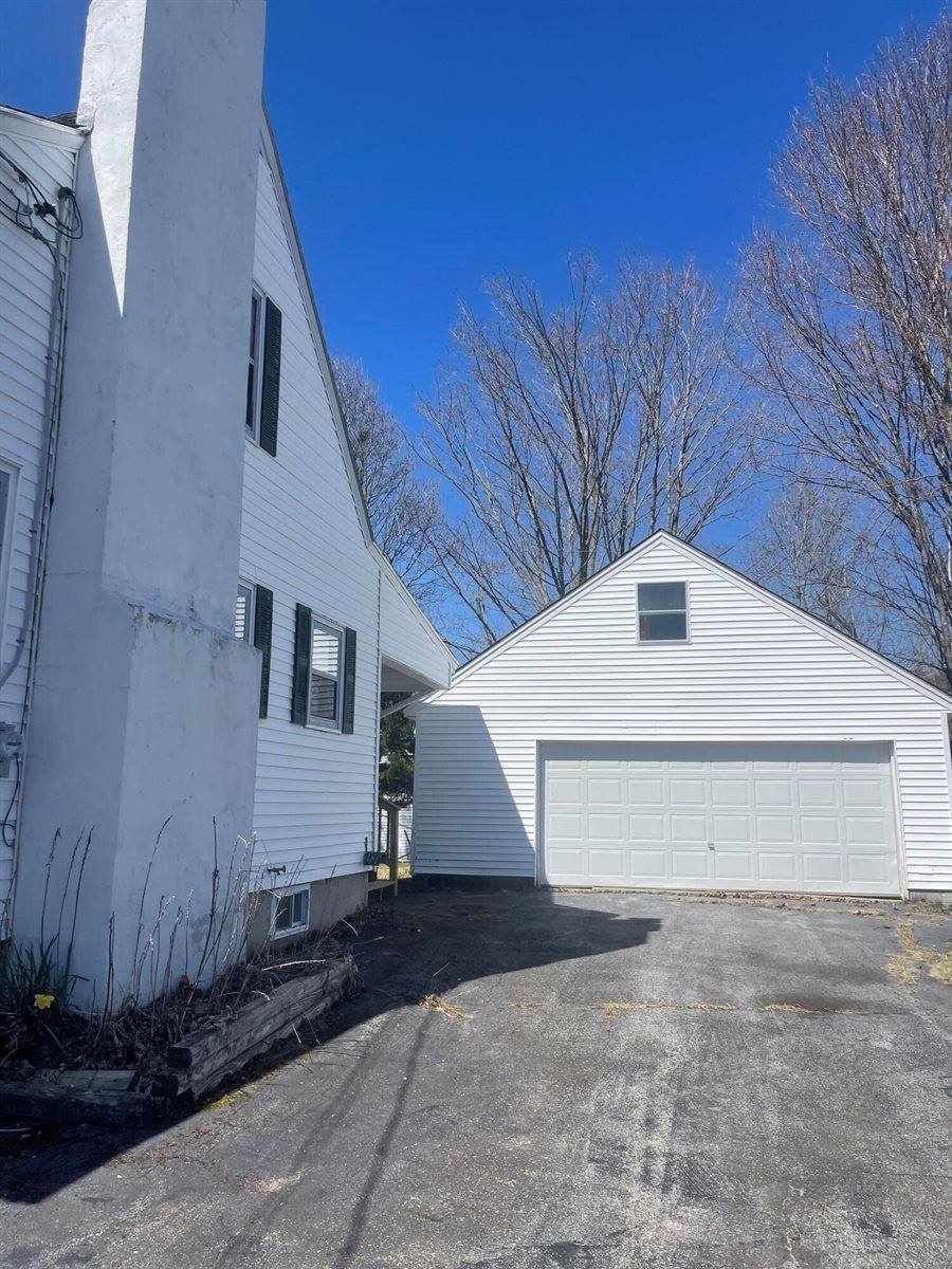 34 Maple Street, East Millinocket, ME 04430