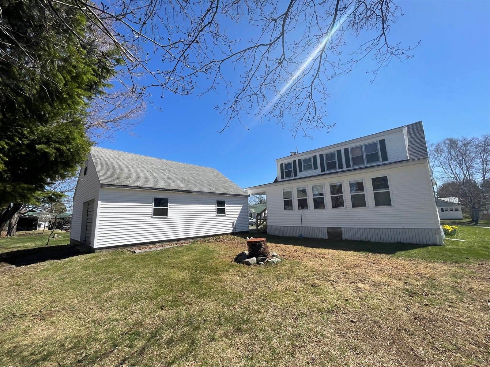 34 Maple Street, East Millinocket, ME 04430