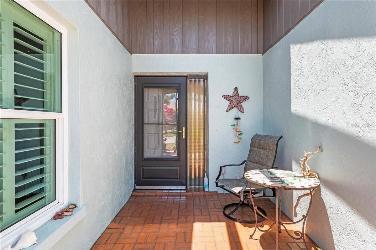 657 Foxwood Boulevard, Englewood, FL 34223