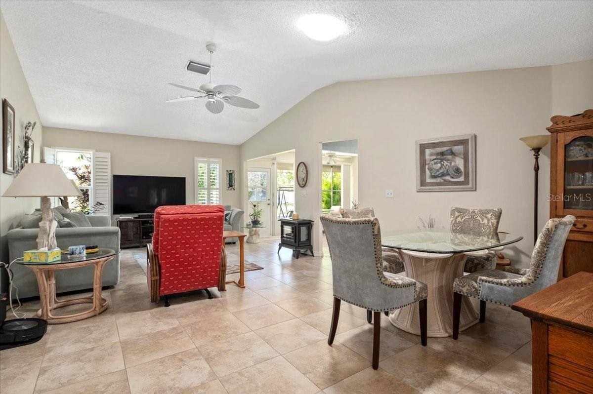 657 Foxwood Boulevard, Englewood, FL 34223